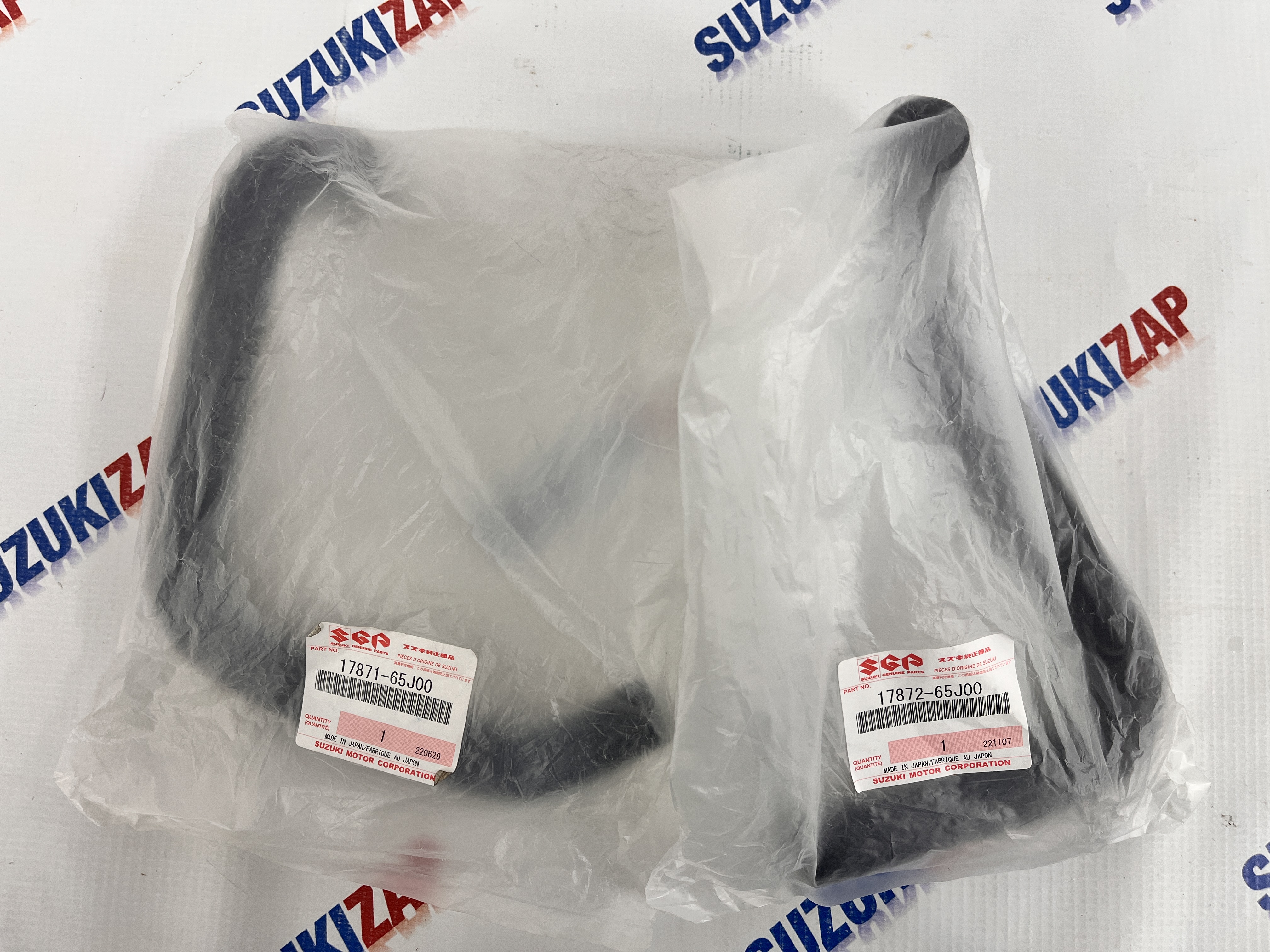 Комплект патрубков на радиатор печки Suzuki Grand Vitara 2005-2015г.в.(J20A) Оригинал (2 шт.)