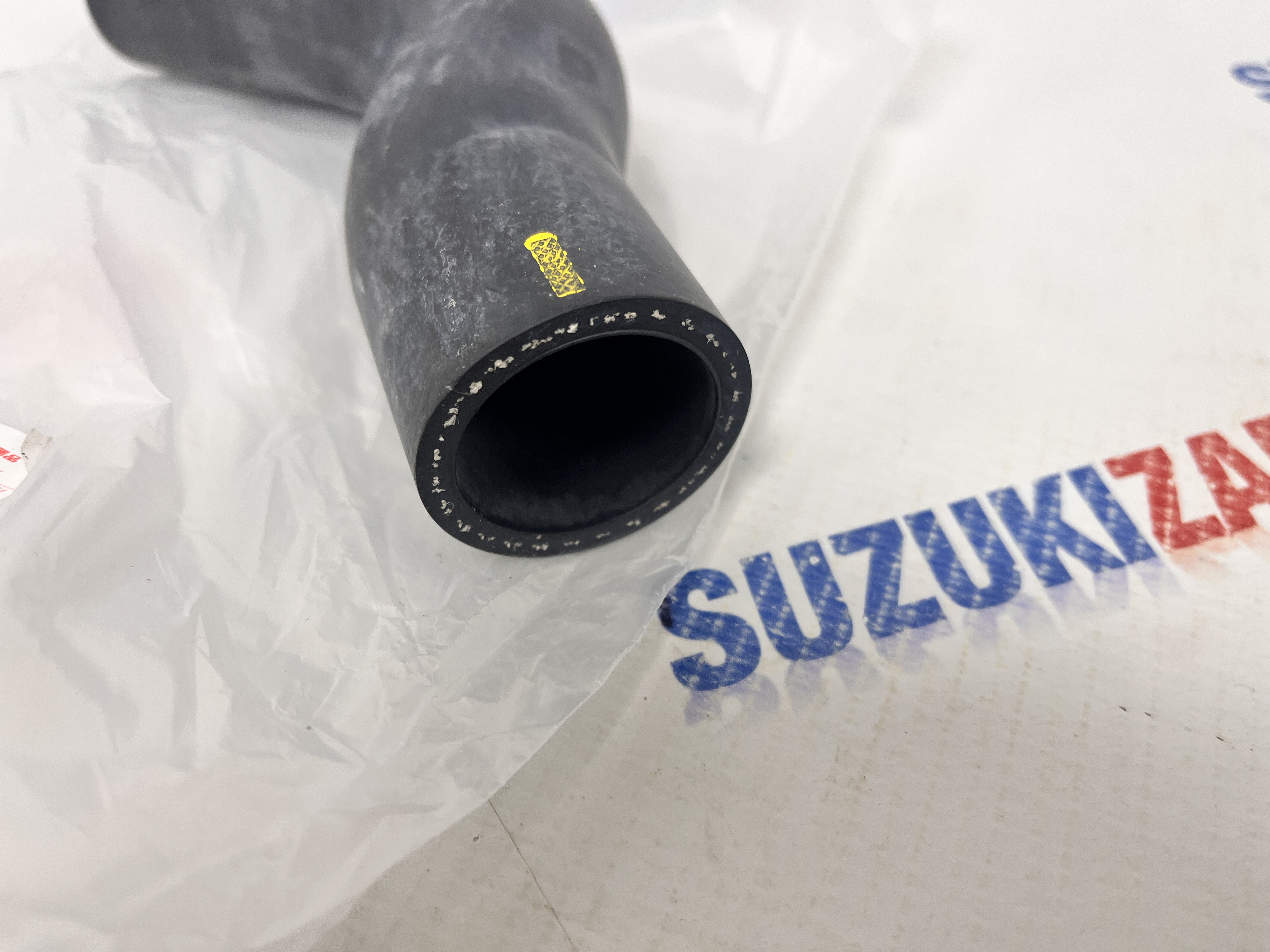 Патрубок радиатора верхний Suzuki Grand Vitara 2005-2015г.в. (J20A) Оригинал